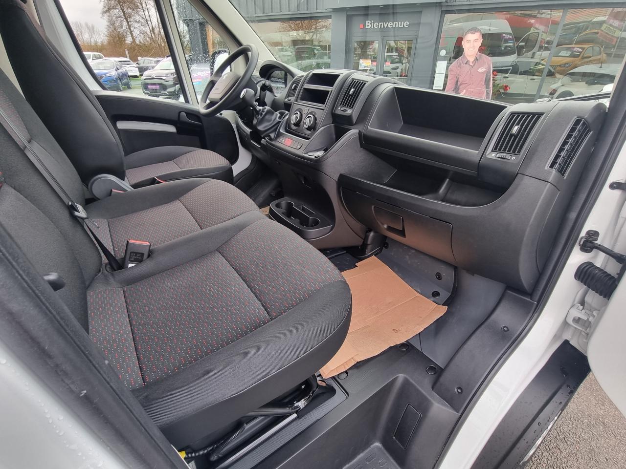 WILLY MATHEY AUTOMOBILES - PEUGEOT-BOXER-3T5 L4H2 DIESEL 140CV MAXI